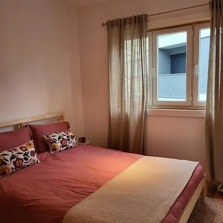 Casa Da Travessa Familial E Com Terraco 度假居 *