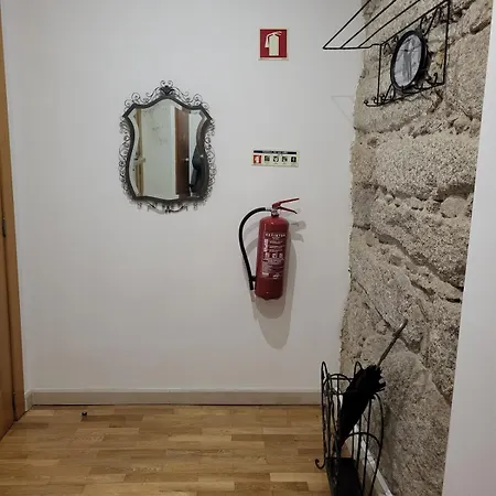 Casa Da Travessa Familial E Com Terraco 波尔图